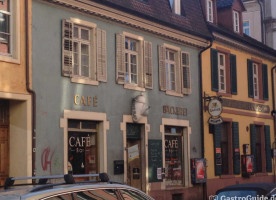 Café Ruef outside