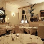 Euryanthe Nourriture