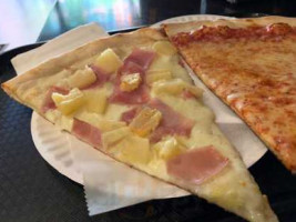 Zesty Pizzeria Salumeria food