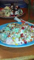 Friendly's food