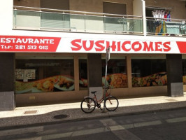 Sushicomes outside