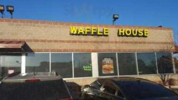 Waffle House outside