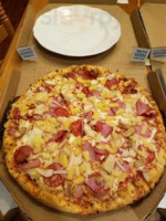 Domino's Pizza food