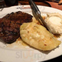 Longhorn Steakhouse food