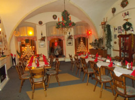 Gasthaus Zur Sonne inside