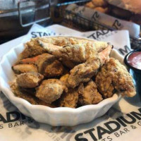 Stadium Sports Grill food