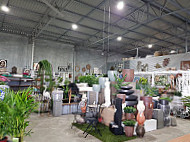 U Scape Garden Centre inside