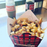 Smoke's Poutinerie food