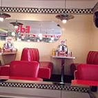 Ed's Easy Diner food