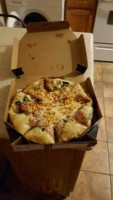 Domino's Pizza food