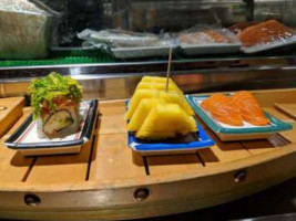 Takara Sushi food