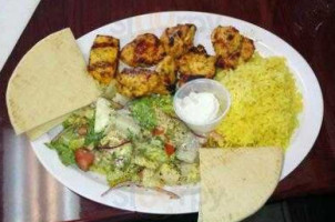 Manna Mediterranean Grill food