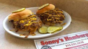 Sonnys Hamburgers food