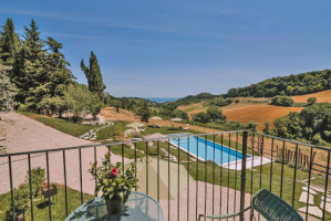 Chiara Luce Country House inside