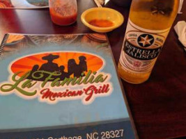 La Familia Mexican Grill food