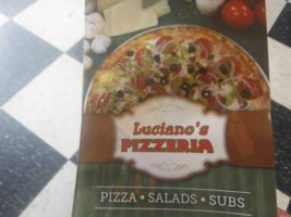 Luciano's Pizzeria food