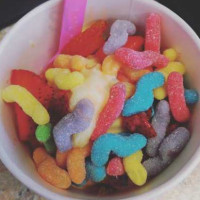 Menchie's Frozen Yogurt food