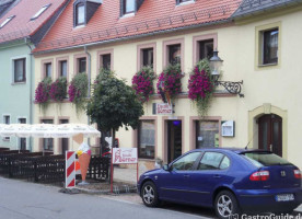 Eiscafe Börner Inh. Fam. Leonhardt outside