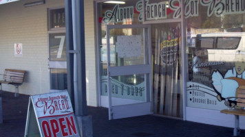 French Hot Bread Shop outside