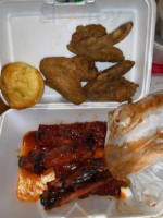 Uptown BBQ food