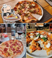 Francobollo & Pizza food