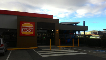 Hungry Jack's outside