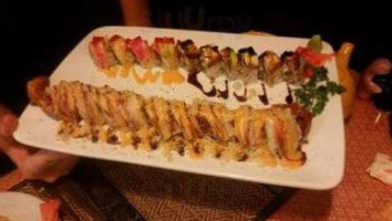 Thai Lanna Sushi Bar food