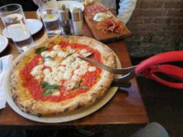 Lampo Neapolitan Pizzeria food