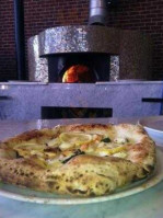 Volturno Pizza, LLC food