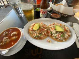 Mariscos Hector's Restaurant food