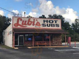 Lubi's Hot Subs outside