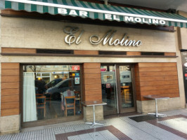 El Molino outside