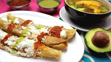 Flautas Vertiz food