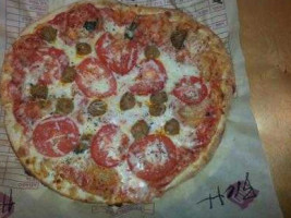 Mod Pizza food