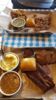 Dickey's Barbecue Pit food