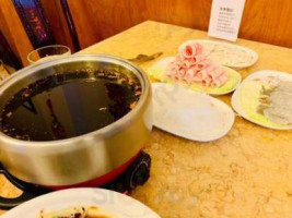 Sichuan Hot Pot Jiǔ Zhài Gōu Huǒ Guō Chuān Cài food