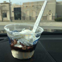 Twisters Frozen Custard food