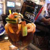 La Laguna Mariscos Sushi food