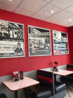 Steak N Shake inside