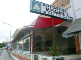 Alengarve outside