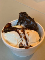 New Horizon Creamery food