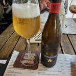 De Auw Pastorie Born Nourriture