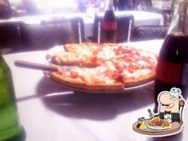 Pizzeria Rigis food