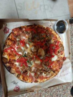 Mod Pizza food