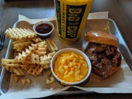 Dickey's Barbecue Pit food