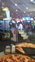 Chuck E. Cheese food