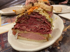 2nd Avenue Deli food