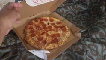 Domino's Pizza food