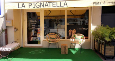 La Pignatella outside