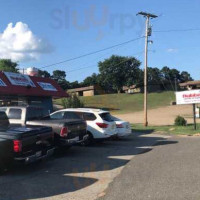 Bubba's Catfish And Seafood outside